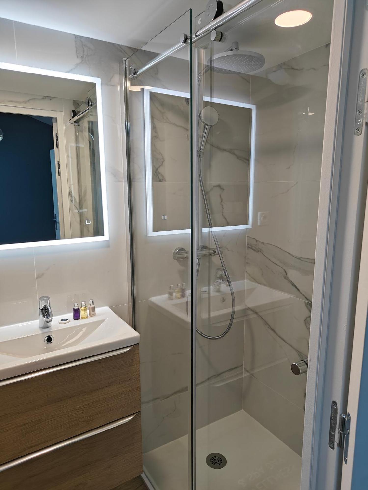10 Rue De La Rampe Apartman Cannes Kültér fotó