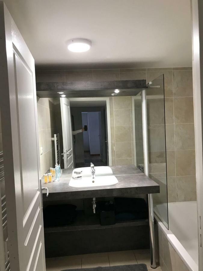 10 Rue De La Rampe Apartman Cannes Kültér fotó