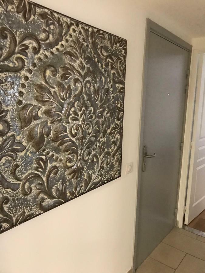 10 Rue De La Rampe Apartman Cannes Kültér fotó